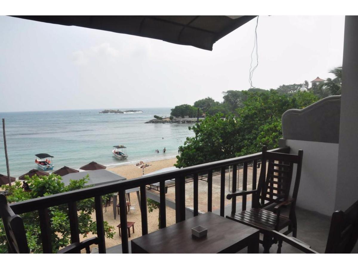 Wave Beach Resort Unawatuna Exterior foto