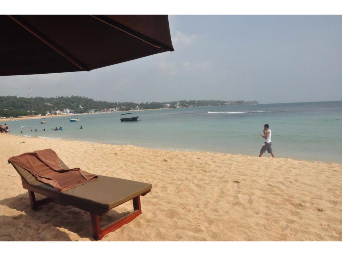 Wave Beach Resort Unawatuna Exterior foto