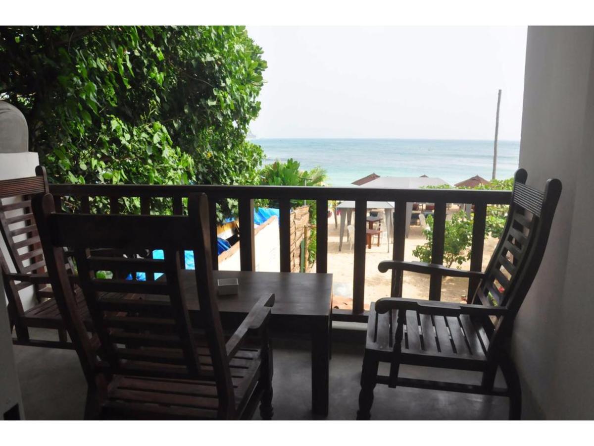 Wave Beach Resort Unawatuna Exterior foto