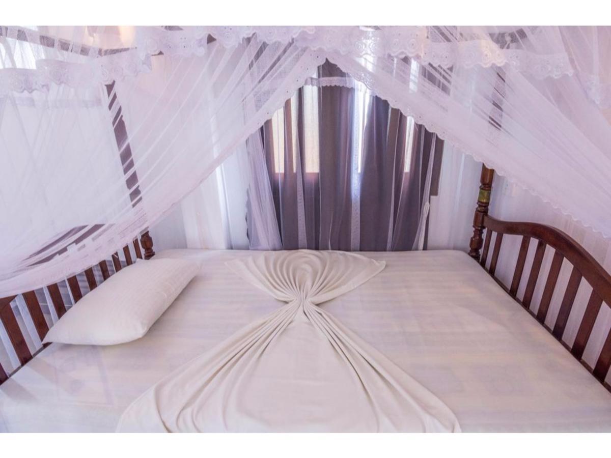 Wave Beach Resort Unawatuna Exterior foto
