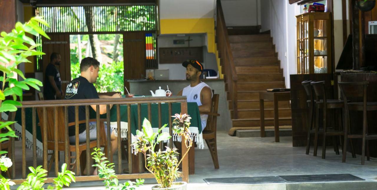 Wave Beach Resort Unawatuna Exterior foto